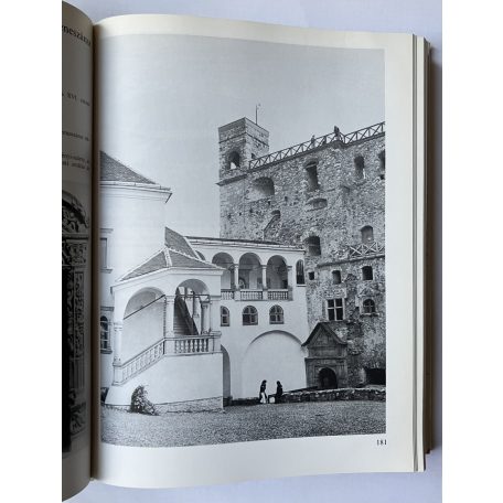 Kosáry Domokos (szerk.): Magyarország története képekben