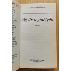 Fred Hoyle – Geoffrey Hoyle:  Az űr legmélyén