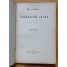 Látos Sándor: Nádtetők alatt 