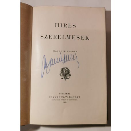 Hires szerelmesek