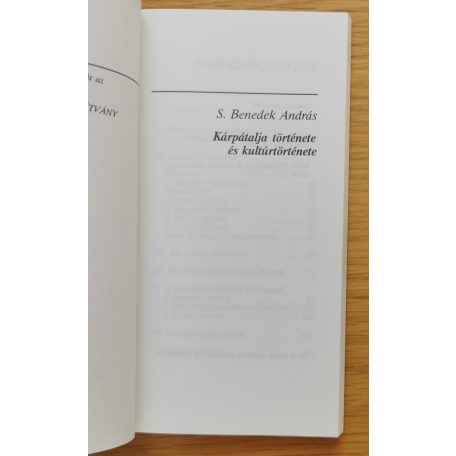 S. Benedek András: Kárpátalja története és kultúrtörténete