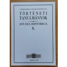 Katkóné Bagi Éva: Zászlószentelő szegedi polgárok a millennium idején. Zászlórudak díszszögein szereplő névsor közlése