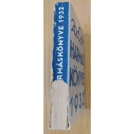 Az Est hármaskönyve 1932.