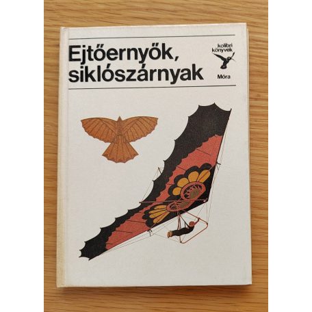 3 db kolibri könyv - (A győzelem fegyverei + Különleges repülőgépek + Ejtőernyők, siklószárnyak)