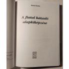 Reiner Klimke: A fiatal hátasló alapkiképzése (Lovasakadémia 1.)