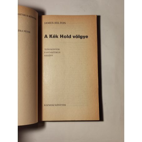 James Hilton: A Kék Hold völgye 