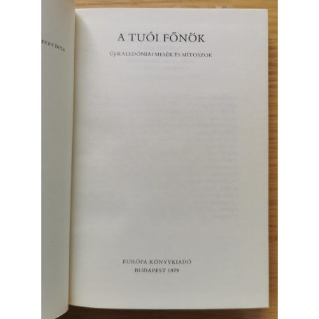 Népek Meséi: A tuói főnök (Új-kaledóniai mesék és mítoszok)