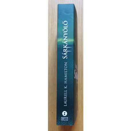 Laurell K. Hamilton: Sárkányölő