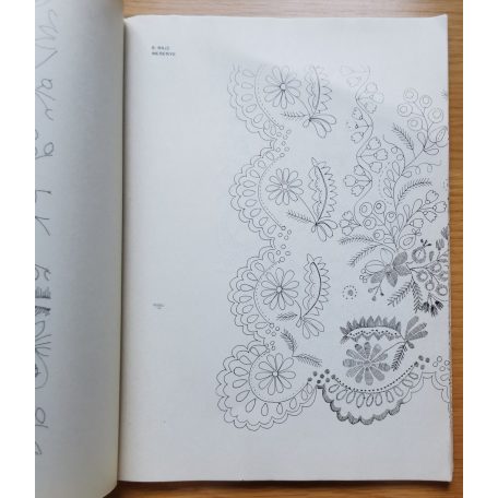 Komlósi Aladárné, Dr.: Szigetvár-vidéki fehérhímzések