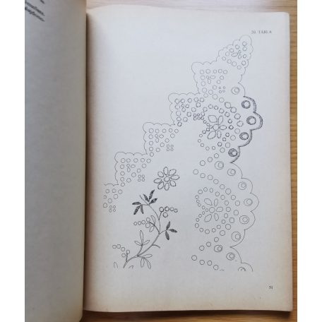 Kerecsényi Edit, Dr.: Zala megye népi hímzései I. - Zalai fehérhímzések