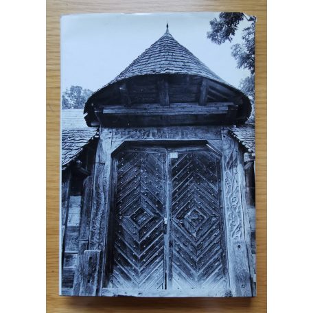 Nyitott Kapuk - a Maros, Nyárád és Kis-Küküllő vidékének faragott kiskapui