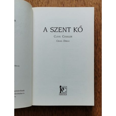 Clive Cussler, Craig Dirgo: A szent kő