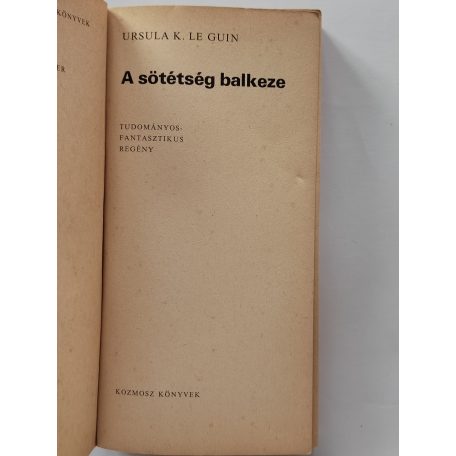 Ursula K. Le Guin: A sötétség balkeze 