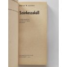 Brian W. Aldiss: Szürkeszakáll 