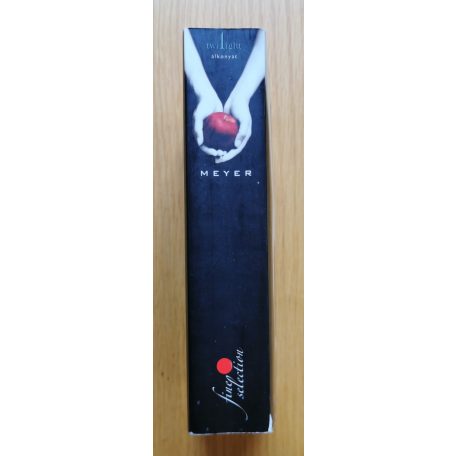 Stephenie Meyer: Twilight - Alkonyat