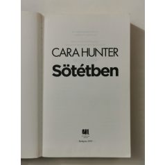 Cara Hunter: Sötétben