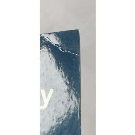 Polcz Alaine: Asszony a fronton