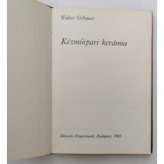 W. Gebauer: Kézműipari kerámia