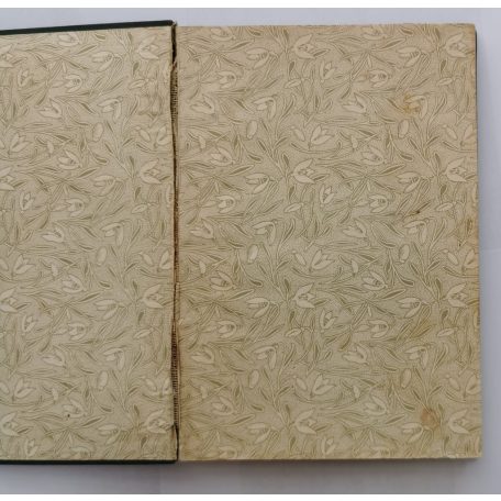 Pásztor József: Négylábú bajtársaink. Állatok a háborúban