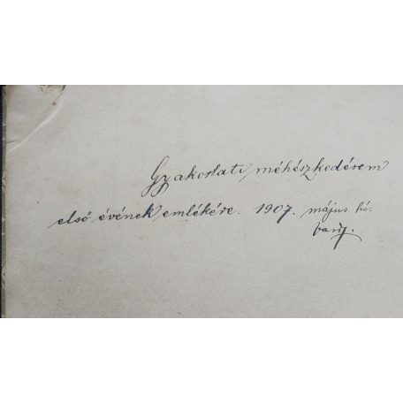 Ambrózy Béla, báró: A méh. Elméleti és gyakorlati útmutató a méhészet terén. II. bővített kiadás.