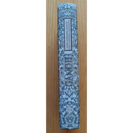 Mahatma Gandhi: Gandhi - Esszék, aforizmák, idézetek - Essays, Aphorisms, Quotations 