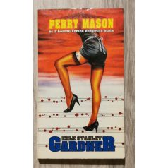   Erle Stanley Gardner: Perry Mason és a hosszú combú énekesnő esete