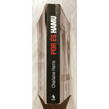 Charlaine Harris: Por és hamu - True Blood 8. 