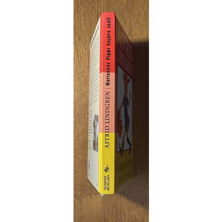 Astrid Lindgren: Harisnyás Pippi hajóra száll 